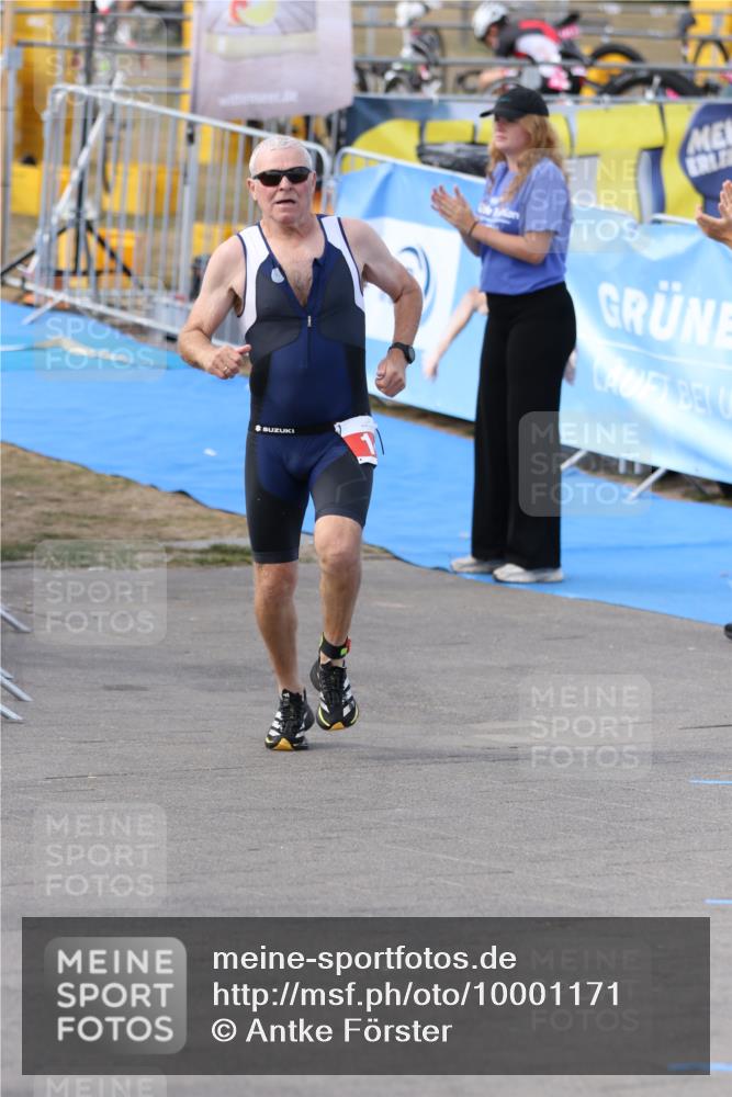 16.08.2026 - KN Förde Triathlon 2026 Antke Förster http://msf.ph/oto/10001171 16.08.2026 15:52:36 Laufen  meine-sportfotos.de