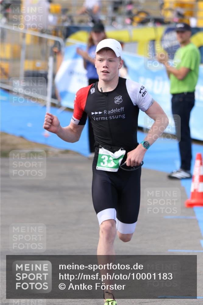 16.08.2026 - KN Förde Triathlon 2026 Antke Förster http://msf.ph/oto/10001183 16.08.2026 15:54:37 Laufen  meine-sportfotos.de