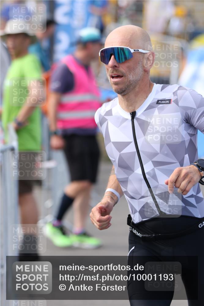 16.08.2026 - KN Förde Triathlon 2026 Antke Förster http://msf.ph/oto/10001193 16.08.2026 15:54:45 Laufen  meine-sportfotos.de