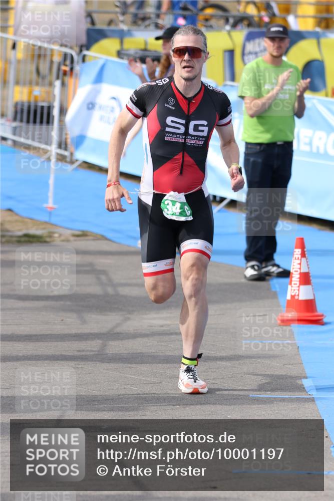16.08.2026 - KN Förde Triathlon 2026 Antke Förster http://msf.ph/oto/10001197 16.08.2026 15:55:30 Laufen  meine-sportfotos.de