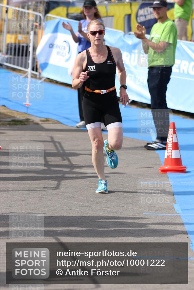 16.08.2026 - KN Förde Triathlon 2026 Antke Förster http://msf.ph/oto/10001222 16.08.2026 15:57:15 Laufen  meine-sportfotos.de