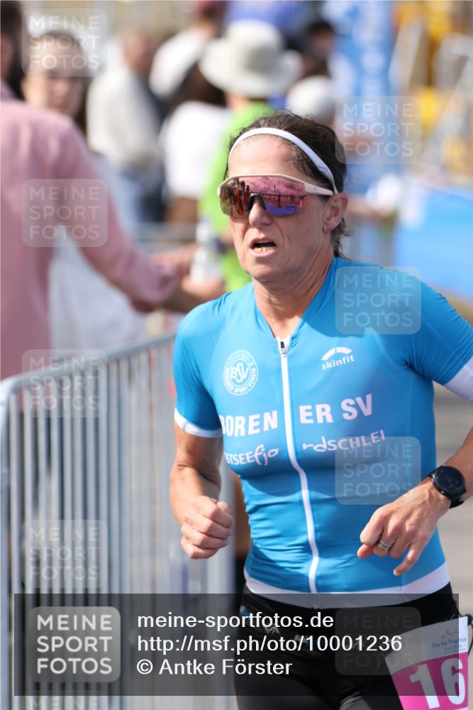 16.08.2026 - KN Förde Triathlon 2026 Antke Förster http://msf.ph/oto/10001236 16.08.2026 15:58:04 Laufen  meine-sportfotos.de
