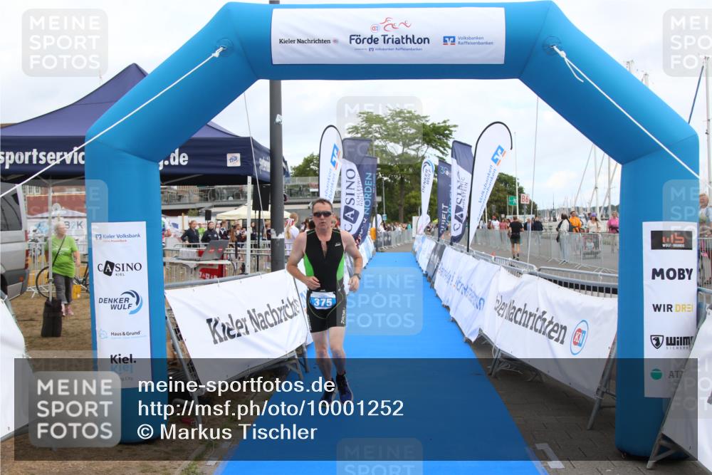 16.08.2026 - KN Förde Triathlon 2026 Markus Tischler http://msf.ph/oto/10001252 16.08.2026 12:29:08 Ziel 375, 375 meine-sportfotos.de