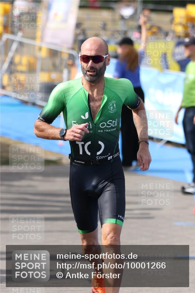 16.08.2026 - KN Förde Triathlon 2026 Antke Förster http://msf.ph/oto/10001266 16.08.2026 15:58:52 Laufen  meine-sportfotos.de
