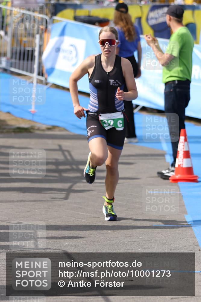 16.08.2026 - KN Förde Triathlon 2026 Antke Förster http://msf.ph/oto/10001273 16.08.2026 15:59:08 Laufen  meine-sportfotos.de