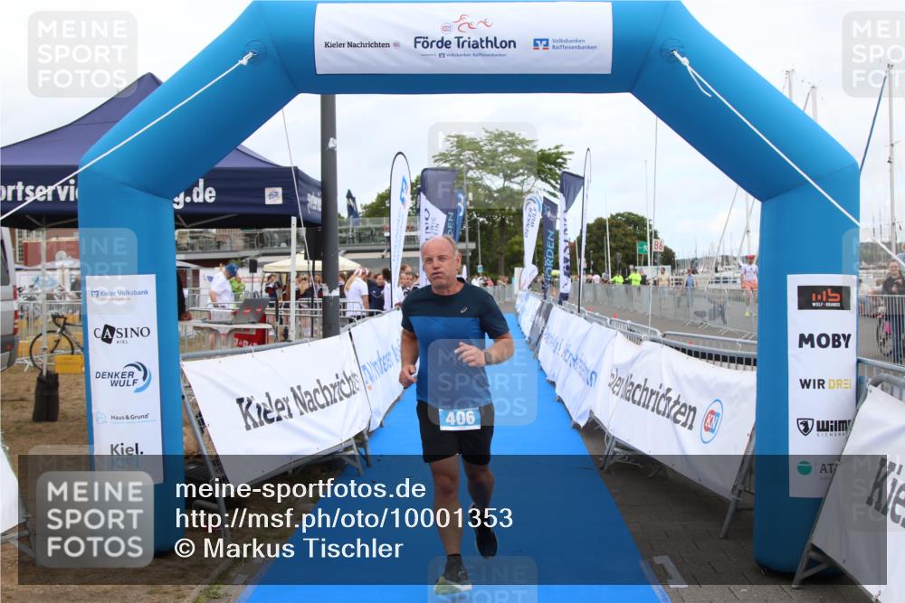 16.08.2026 - KN Förde Triathlon 2026 Markus Tischler http://msf.ph/oto/10001353 16.08.2026 12:29:55 Ziel 370, 406, 370, 406 meine-sportfotos.de