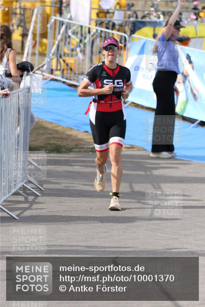 16.08.2026 - KN Förde Triathlon 2026 Antke Förster http://msf.ph/oto/10001370 16.08.2026 16:06:19 Laufen  meine-sportfotos.de
