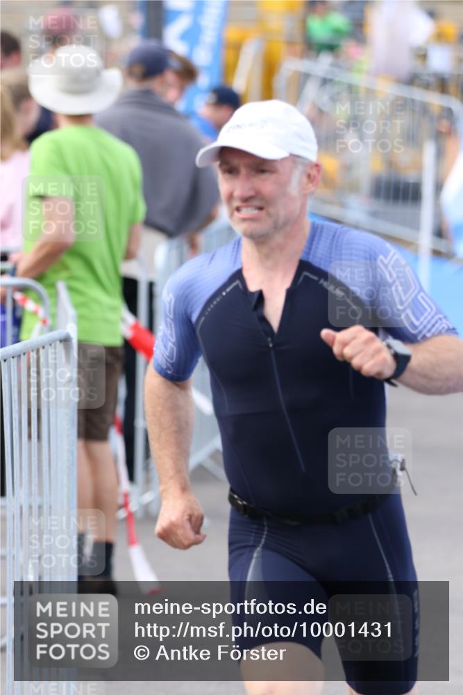 16.08.2026 - KN Förde Triathlon 2026 Antke Förster http://msf.ph/oto/10001431 16.08.2026 16:15:21 Laufen  meine-sportfotos.de