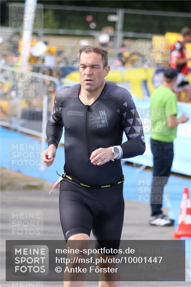 16.08.2026 - KN Förde Triathlon 2026 Antke Förster http://msf.ph/oto/10001447 16.08.2026 16:15:51 Laufen  meine-sportfotos.de