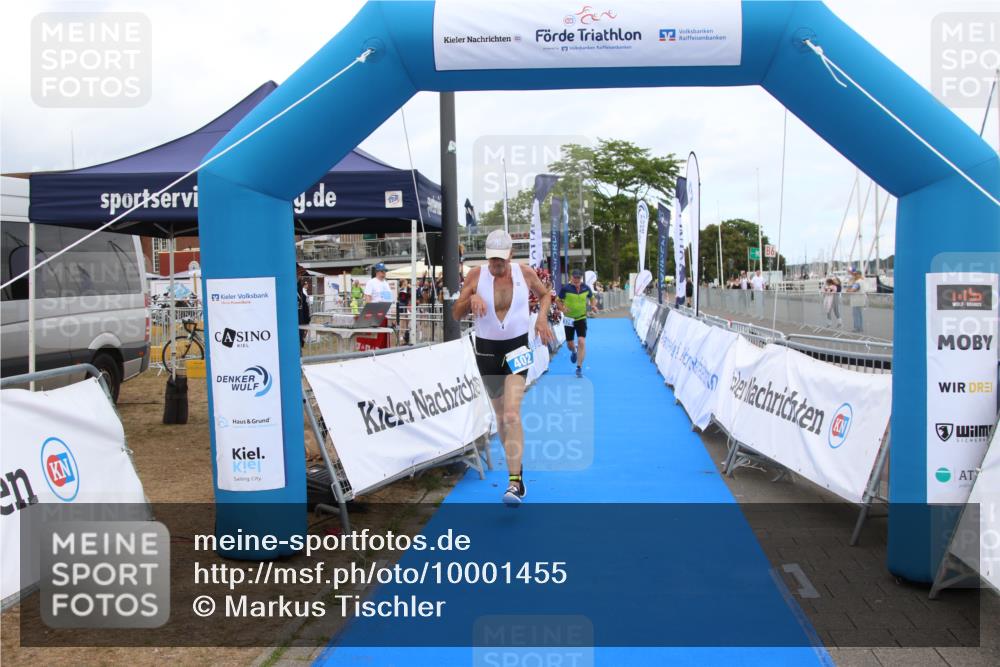 16.08.2026 - KN Förde Triathlon 2026 Markus Tischler http://msf.ph/oto/10001455 16.08.2026 12:30:33 Ziel 378, 402, 378, 402 meine-sportfotos.de