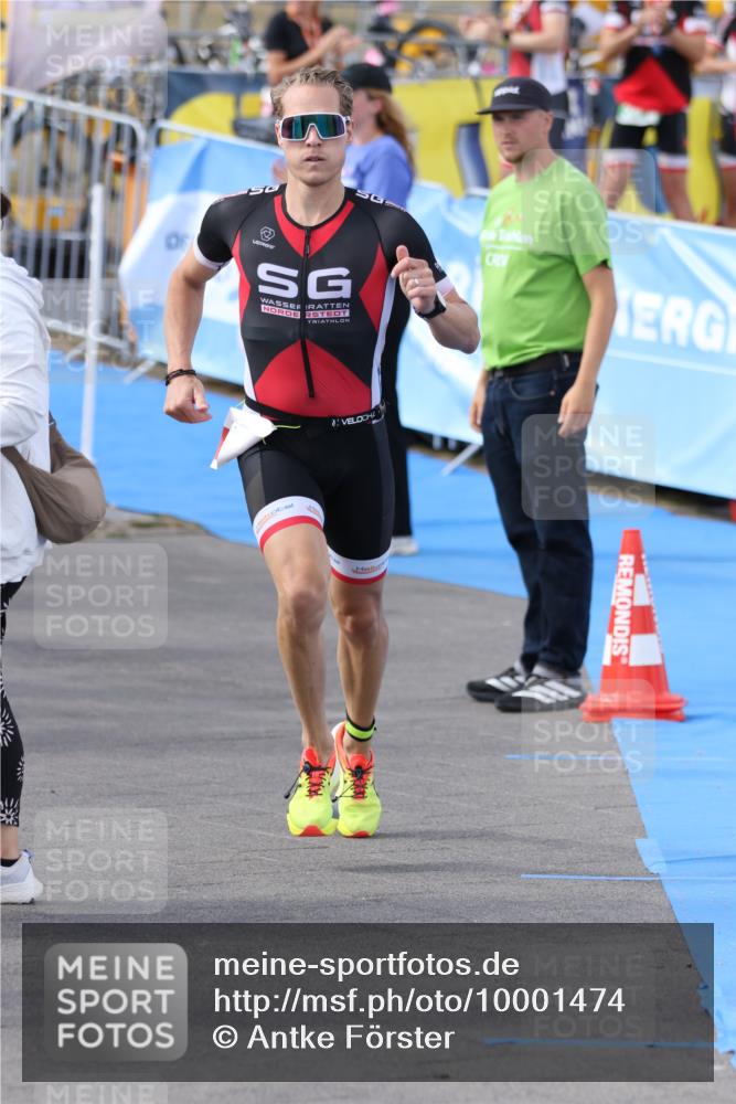 16.08.2026 - KN Förde Triathlon 2026 Antke Förster http://msf.ph/oto/10001474 16.08.2026 16:23:50 Laufen  meine-sportfotos.de