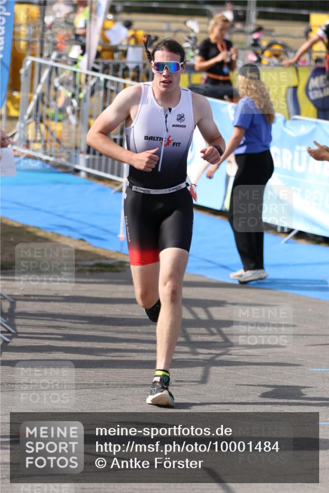 16.08.2026 - KN Förde Triathlon 2026 Antke Förster http://msf.ph/oto/10001484 16.08.2026 16:24:14 Laufen  meine-sportfotos.de