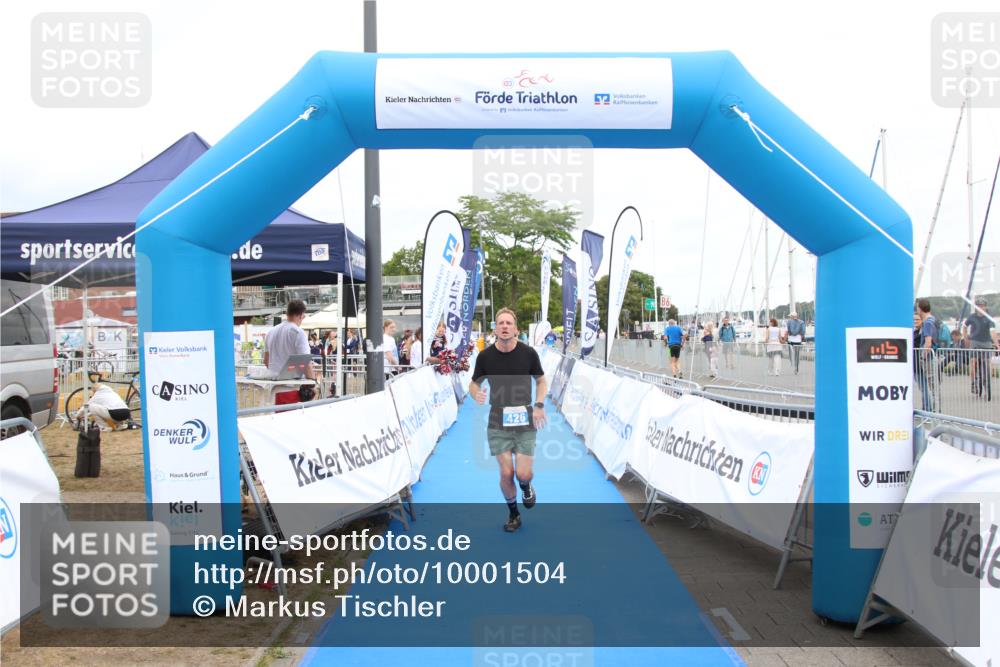 16.08.2026 - KN Förde Triathlon 2026 Markus Tischler http://msf.ph/oto/10001504 16.08.2026 12:31:32 Ziel 426, 426 meine-sportfotos.de