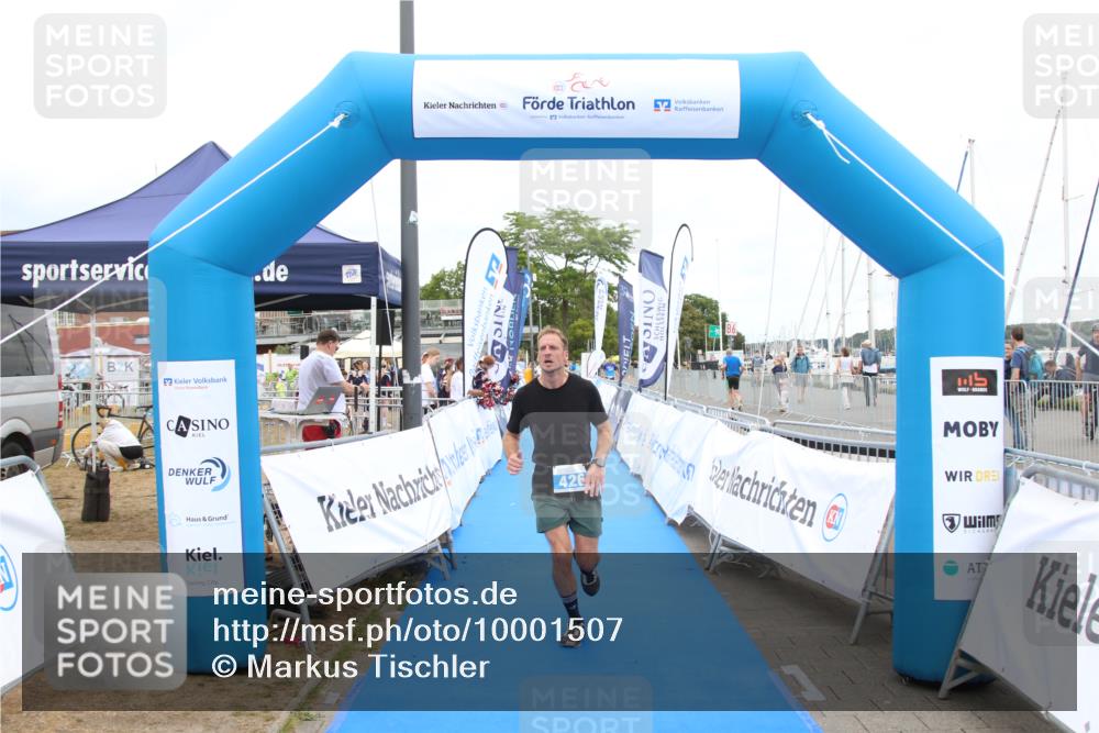 16.08.2026 - KN Förde Triathlon 2026 Markus Tischler http://msf.ph/oto/10001507 16.08.2026 12:31:33 Ziel 426, 426 meine-sportfotos.de