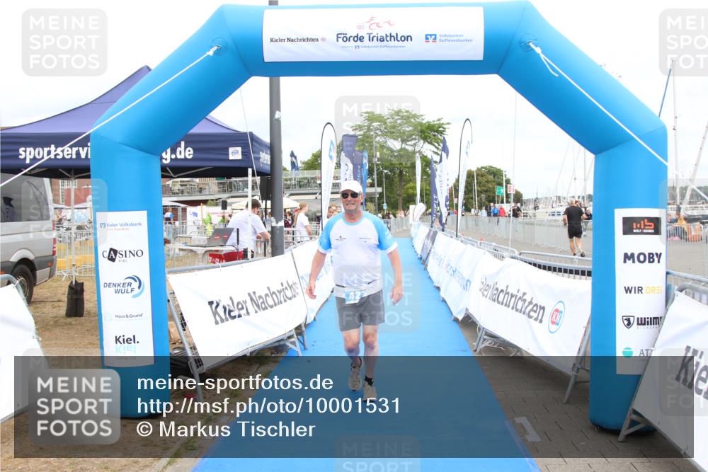 16.08.2026 - KN Förde Triathlon 2026 Markus Tischler http://msf.ph/oto/10001531 16.08.2026 12:33:10 Ziel 427, 427 meine-sportfotos.de