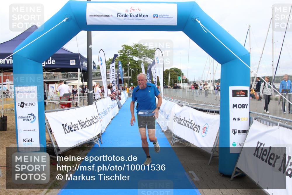 16.08.2026 - KN Förde Triathlon 2026 Markus Tischler http://msf.ph/oto/10001536 16.08.2026 12:33:56 Ziel 803, 803 meine-sportfotos.de