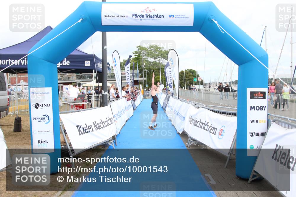16.08.2026 - KN Förde Triathlon 2026 Markus Tischler http://msf.ph/oto/10001543 16.08.2026 12:34:17 Ziel 396, 396 meine-sportfotos.de