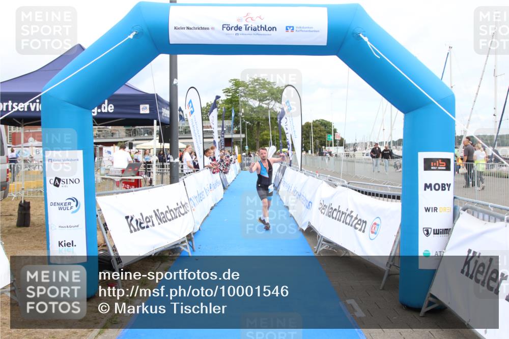 16.08.2026 - KN Förde Triathlon 2026 Markus Tischler http://msf.ph/oto/10001546 16.08.2026 12:34:17 Ziel 396, 396 meine-sportfotos.de