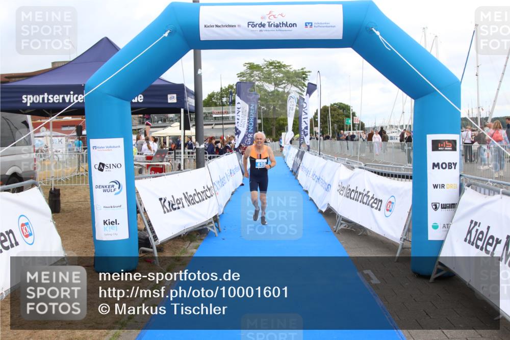16.08.2026 - KN Förde Triathlon 2026 Markus Tischler http://msf.ph/oto/10001601 16.08.2026 12:43:02 Ziel 439, 439 meine-sportfotos.de