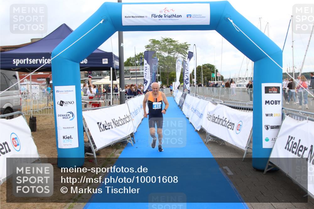 16.08.2026 - KN Förde Triathlon 2026 Markus Tischler http://msf.ph/oto/10001608 16.08.2026 12:43:02 Ziel 439, 439 meine-sportfotos.de