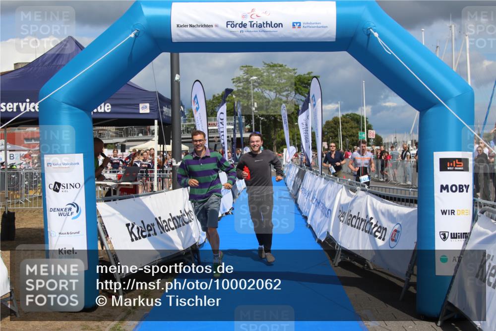 16.08.2026 - KN Förde Triathlon 2026 Markus Tischler http://msf.ph/oto/10002062 16.08.2026 13:49:59 Ziel 701, 705, 701, 705 meine-sportfotos.de