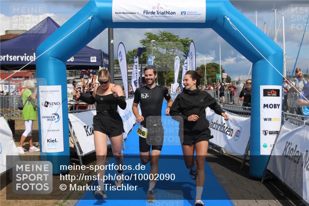 16.08.2026 - KN Förde Triathlon 2026 Markus Tischler http://msf.ph/oto/10002090 16.08.2026 13:50:42 Ziel 559, 706, 559, 706 meine-sportfotos.de