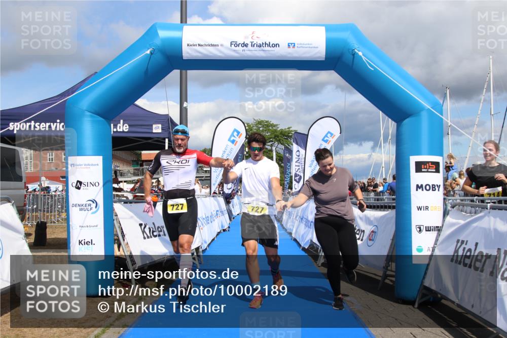 16.08.2026 - KN Förde Triathlon 2026 Markus Tischler http://msf.ph/oto/10002189 16.08.2026 13:53:22 Ziel 588, 727, 588, 727 meine-sportfotos.de