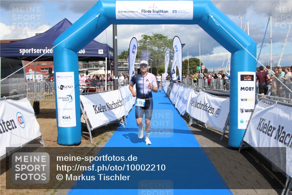 16.08.2026 - KN Förde Triathlon 2026 Markus Tischler http://msf.ph/oto/10002210 16.08.2026 13:54:04 Ziel 532, 573, 745, 532, 573, 745 meine-sportfotos.de