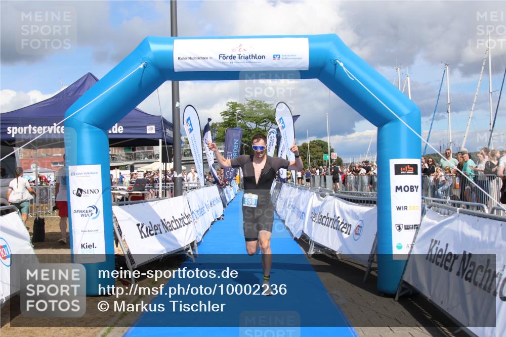 16.08.2026 - KN Förde Triathlon 2026 Markus Tischler http://msf.ph/oto/10002236 16.08.2026 13:54:16 Ziel 550, 556, 745, 550, 556, 745 meine-sportfotos.de