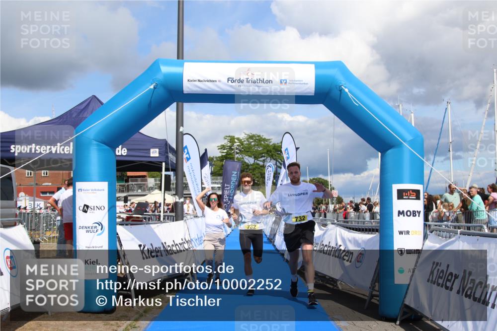 16.08.2026 - KN Förde Triathlon 2026 Markus Tischler http://msf.ph/oto/10002252 16.08.2026 13:54:50 Ziel 732, 732 meine-sportfotos.de