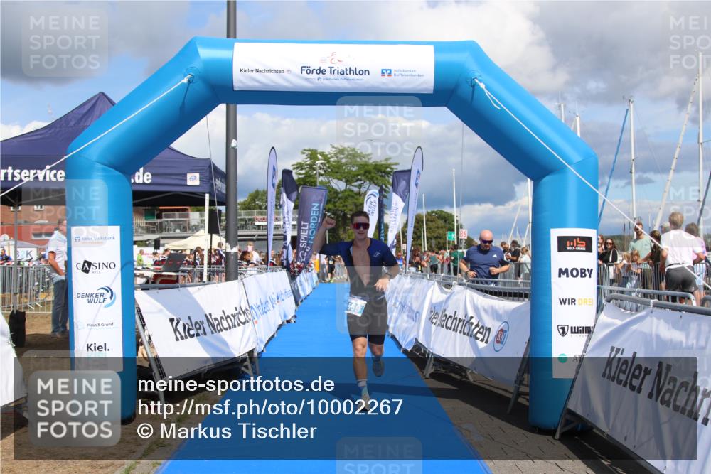 16.08.2026 - KN Förde Triathlon 2026 Markus Tischler http://msf.ph/oto/10002267 16.08.2026 13:55:00 Ziel 569, 569 meine-sportfotos.de