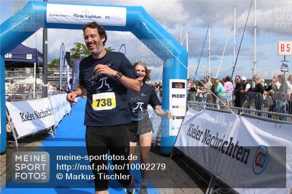 16.08.2026 - KN Förde Triathlon 2026 Markus Tischler http://msf.ph/oto/10002279 16.08.2026 13:55:12 Ziel 738, 738 meine-sportfotos.de