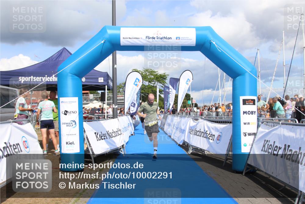 16.08.2026 - KN Förde Triathlon 2026 Markus Tischler http://msf.ph/oto/10002291 16.08.2026 13:56:08 Ziel 538, 713, 538, 713 meine-sportfotos.de