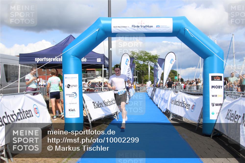 16.08.2026 - KN Förde Triathlon 2026 Markus Tischler http://msf.ph/oto/10002299 16.08.2026 13:56:10 Ziel 538, 713, 538, 713 meine-sportfotos.de