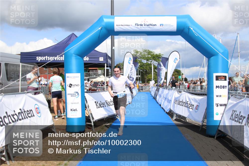 16.08.2026 - KN Förde Triathlon 2026 Markus Tischler http://msf.ph/oto/10002300 16.08.2026 13:56:10 Ziel 538, 713, 538, 713 meine-sportfotos.de