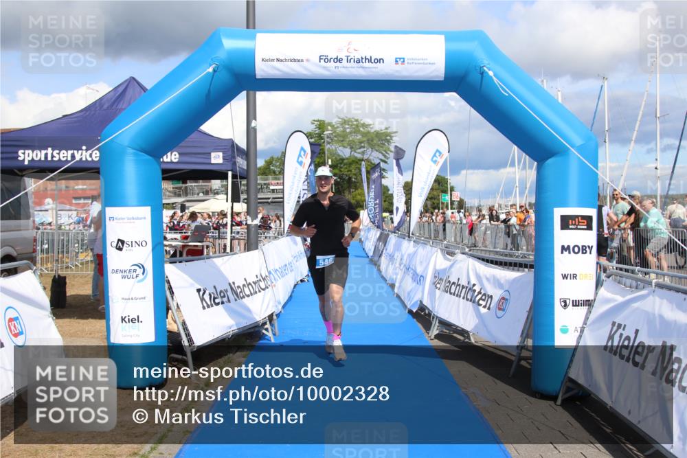16.08.2026 - KN Förde Triathlon 2026 Markus Tischler http://msf.ph/oto/10002328 16.08.2026 13:57:16 Ziel 546, 546 meine-sportfotos.de