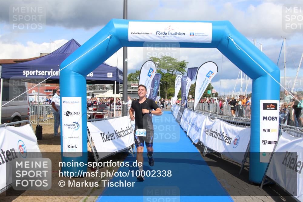 16.08.2026 - KN Förde Triathlon 2026 Markus Tischler http://msf.ph/oto/10002338 16.08.2026 13:57:38 Ziel 522, 561, 522, 561 meine-sportfotos.de