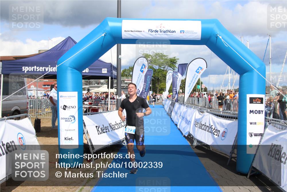 16.08.2026 - KN Förde Triathlon 2026 Markus Tischler http://msf.ph/oto/10002339 16.08.2026 13:57:38 Ziel 522, 561, 522, 561 meine-sportfotos.de