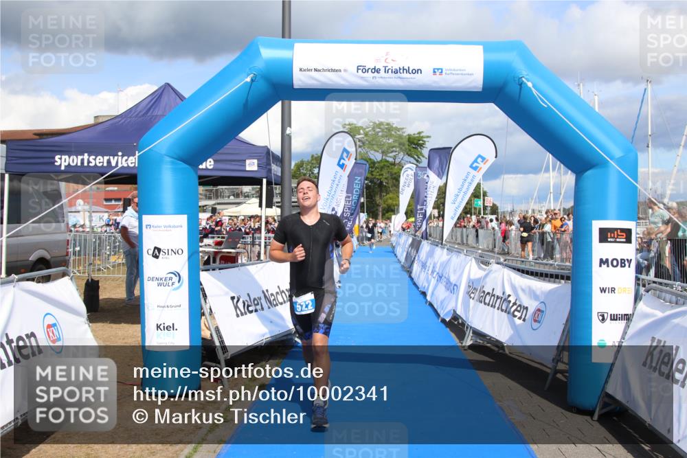 16.08.2026 - KN Förde Triathlon 2026 Markus Tischler http://msf.ph/oto/10002341 16.08.2026 13:57:38 Ziel 522, 561, 522, 561 meine-sportfotos.de