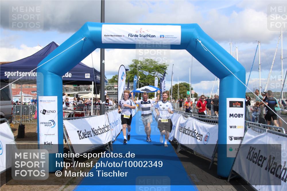 16.08.2026 - KN Förde Triathlon 2026 Markus Tischler http://msf.ph/oto/10002349 16.08.2026 13:57:52 Ziel 561, 733, 561, 733 meine-sportfotos.de