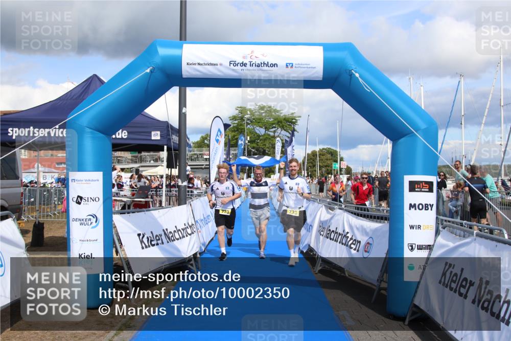 16.08.2026 - KN Förde Triathlon 2026 Markus Tischler http://msf.ph/oto/10002350 16.08.2026 13:57:52 Ziel 561, 733, 561, 733 meine-sportfotos.de