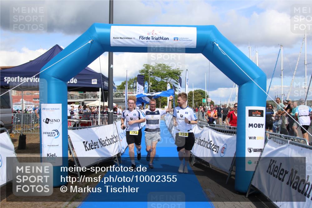 16.08.2026 - KN Förde Triathlon 2026 Markus Tischler http://msf.ph/oto/10002355 16.08.2026 13:57:53 Ziel 561, 733, 561, 733 meine-sportfotos.de