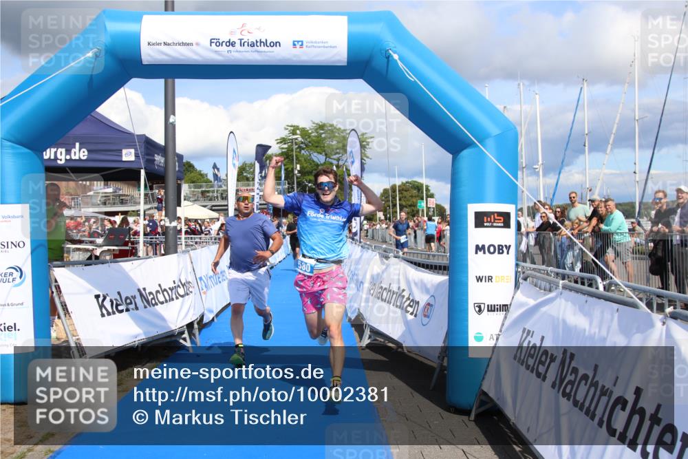 16.08.2026 - KN Förde Triathlon 2026 Markus Tischler http://msf.ph/oto/10002381 16.08.2026 13:58:29 Ziel 575, 580, 724, 575, 580, 724 meine-sportfotos.de