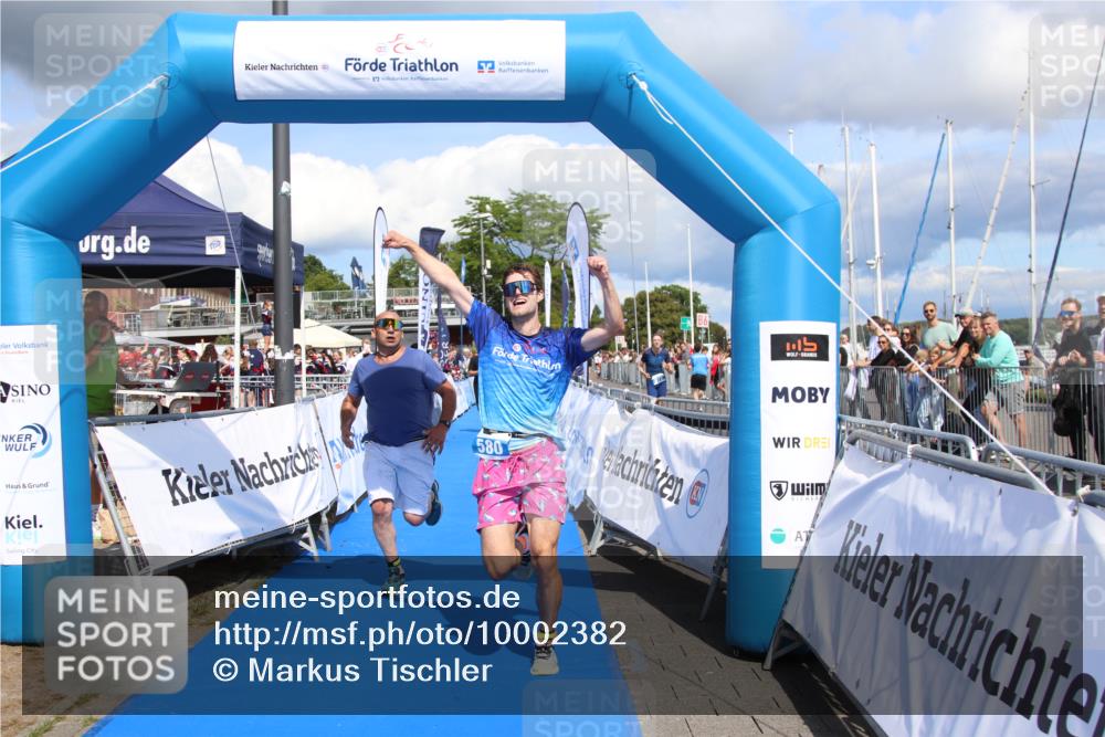 16.08.2026 - KN Förde Triathlon 2026 Markus Tischler http://msf.ph/oto/10002382 16.08.2026 13:58:29 Ziel 575, 580, 724, 575, 580, 724 meine-sportfotos.de