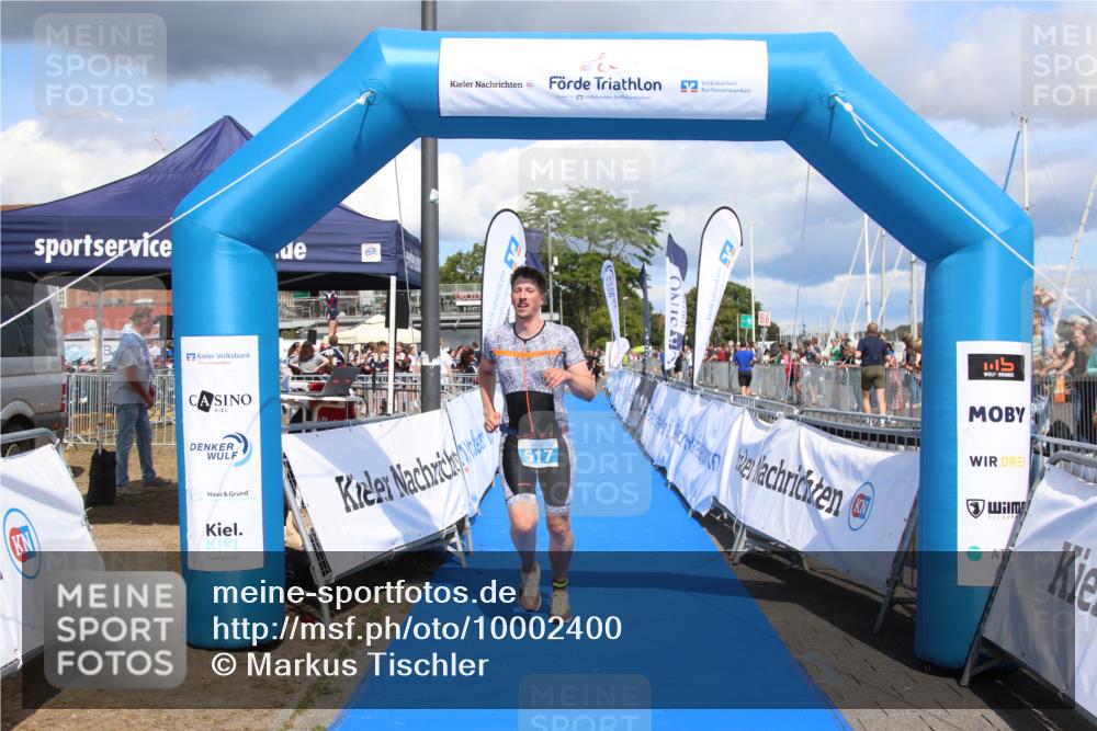 16.08.2026 - KN Förde Triathlon 2026 Markus Tischler http://msf.ph/oto/10002400 16.08.2026 13:59:08 Ziel 517, 725, 517, 725 meine-sportfotos.de