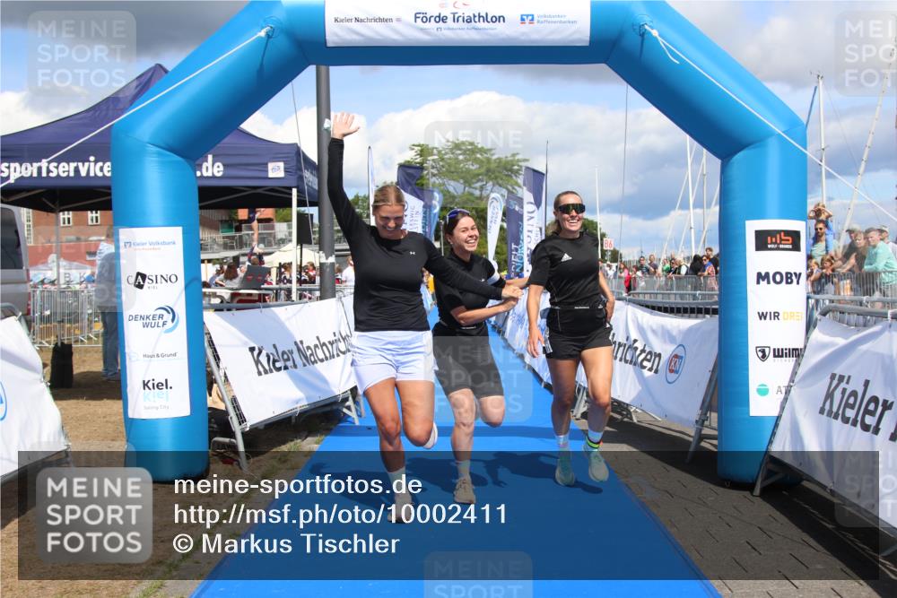 16.08.2026 - KN Förde Triathlon 2026 Markus Tischler http://msf.ph/oto/10002411 16.08.2026 13:59:16 Ziel 725, 725 meine-sportfotos.de