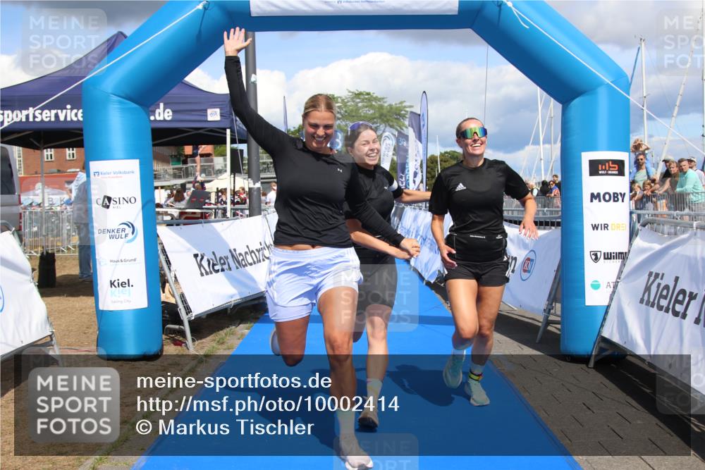 16.08.2026 - KN Förde Triathlon 2026 Markus Tischler http://msf.ph/oto/10002414 16.08.2026 13:59:16 Ziel 725, 725 meine-sportfotos.de