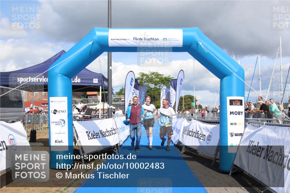 16.08.2026 - KN Förde Triathlon 2026 Markus Tischler http://msf.ph/oto/10002483 16.08.2026 14:02:03 Ziel 720, 720 meine-sportfotos.de