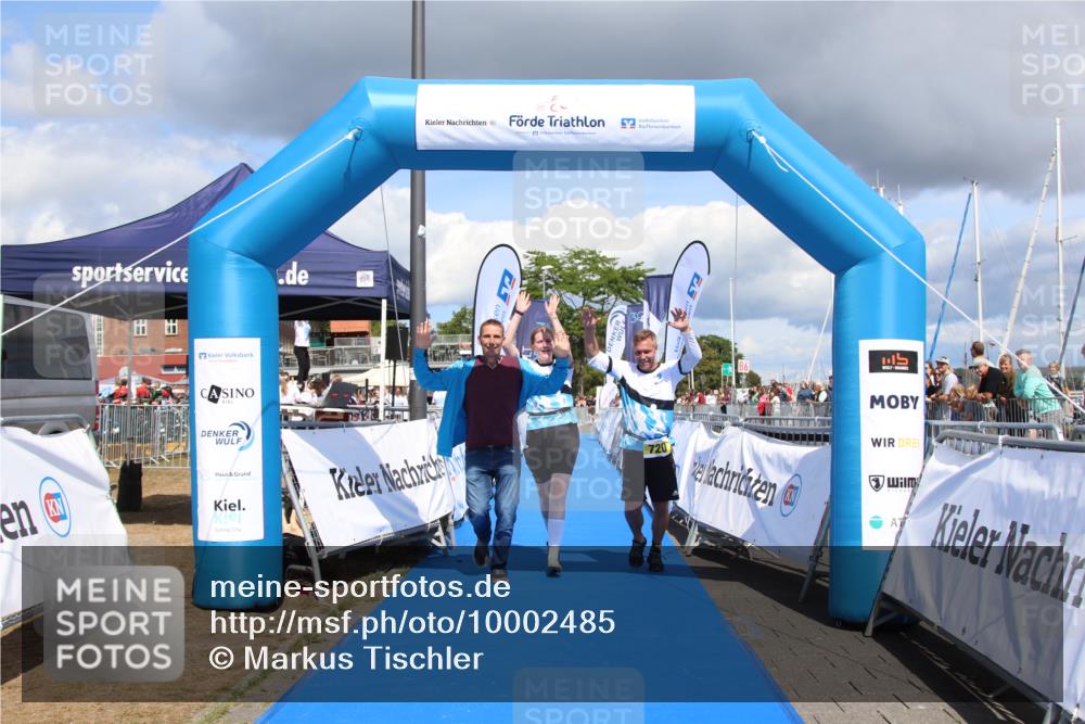 16.08.2026 - KN Förde Triathlon 2026 Markus Tischler http://msf.ph/oto/10002485 16.08.2026 14:02:03 Ziel 720, 720 meine-sportfotos.de