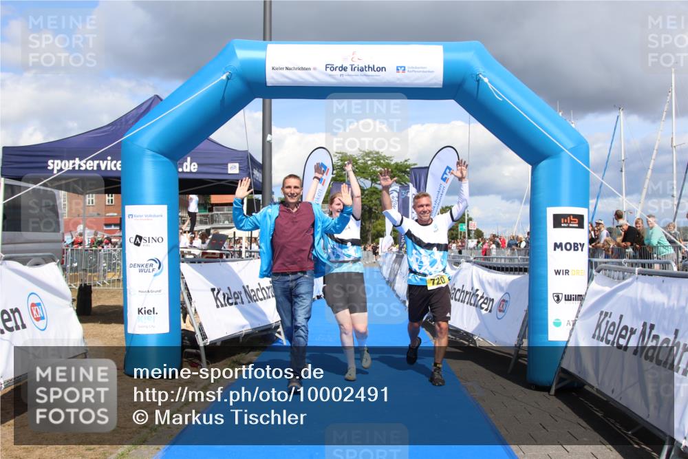16.08.2026 - KN Förde Triathlon 2026 Markus Tischler http://msf.ph/oto/10002491 16.08.2026 14:02:04 Ziel 720, 720 meine-sportfotos.de
